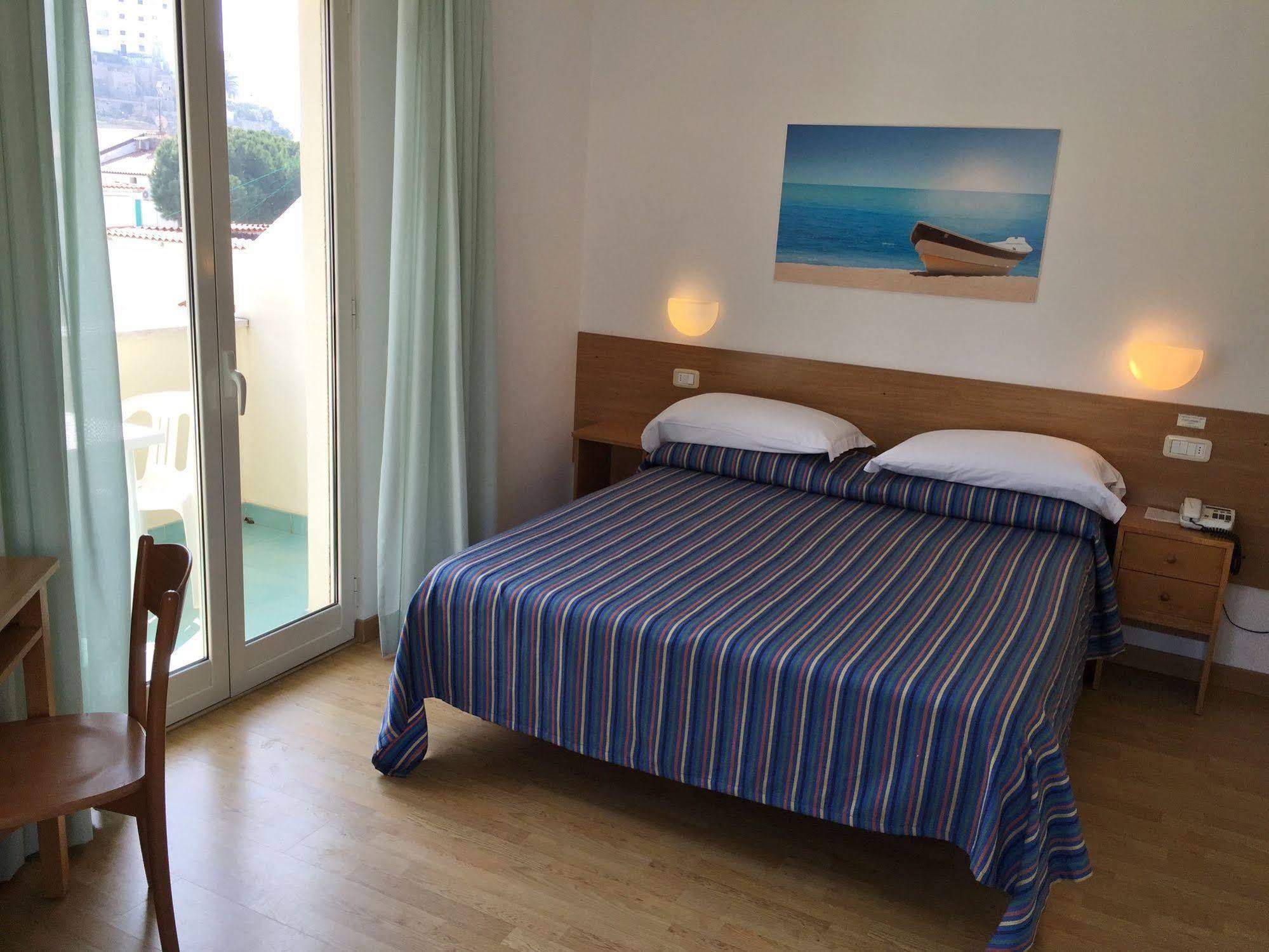 ספרלונגה Hotel Mayor מראה חיצוני תמונה